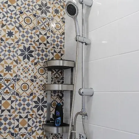 Urban House - Apartman *